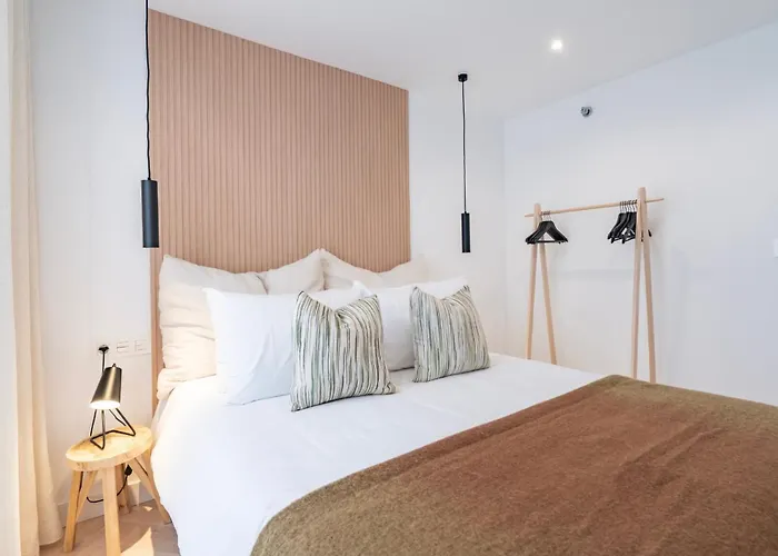 Lägenhet Elegant Penthouse With Private Rooftop Sun Deck In Naranjos,